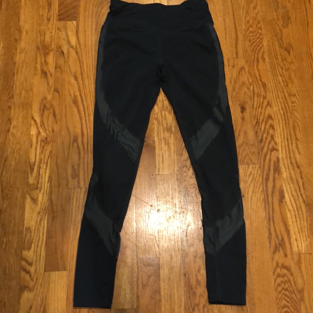 Sweaty Betty leggings size XS - Picture 7 of 10